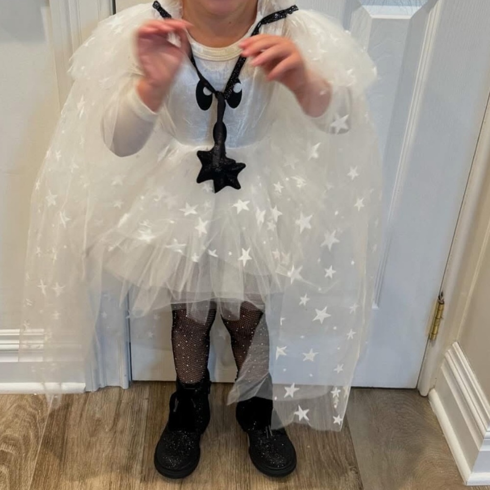 Fancy shmancy baby ghost costume 4t White and Black Kids Halloween Costume
